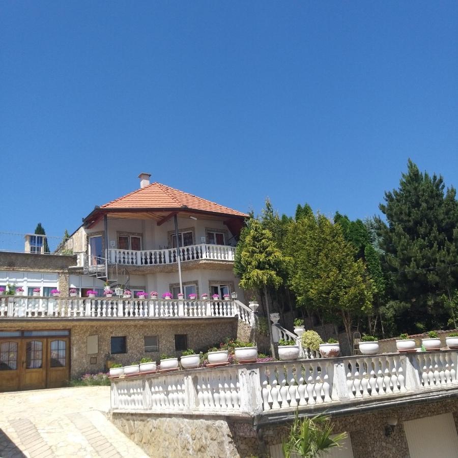 Heviz Kristaly Apartman Exterior photo
